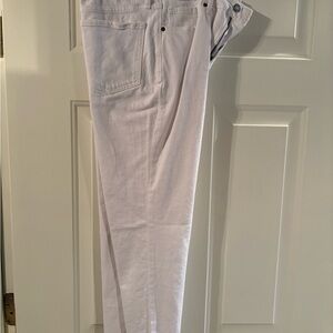 NWT Women's Old Navy White Jeans